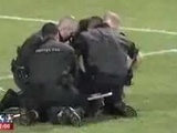 4 Cops Vs Hundreds Of Fans