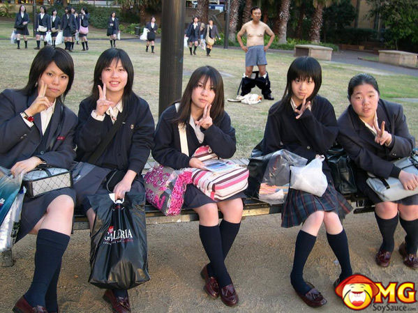 Tagged with asian funny photobomber school girls wtf