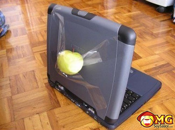 apple-fake-laptop-funny